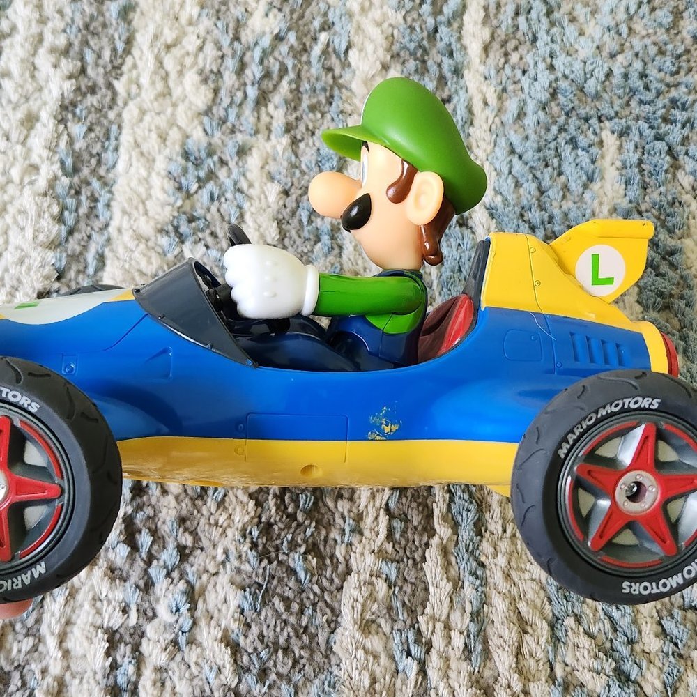 Super Mario & Luigi Carrera Mario Kart Figurines EUC - Picture 9 of 13